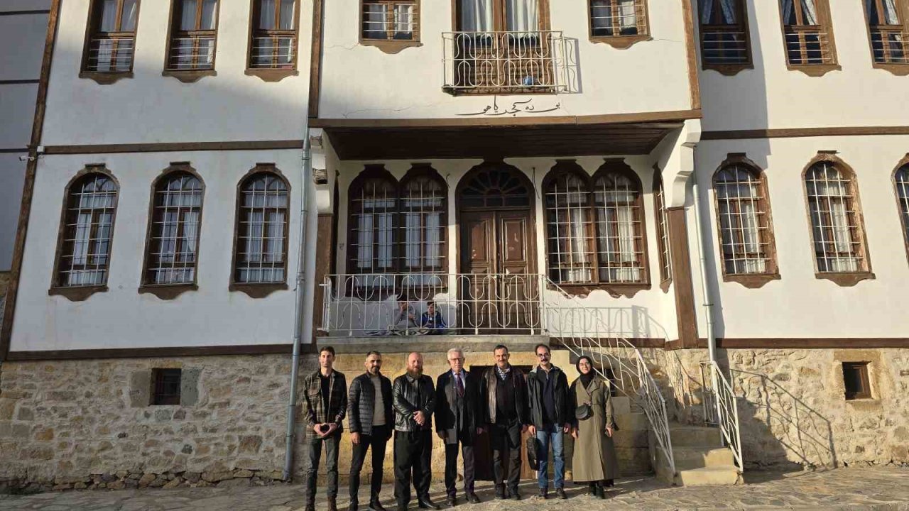 Yozgatlı Hattat Mehmet Fenni Efendi’nin eserleri oluşturulacak müze ile hat severlerle buluşturulacak