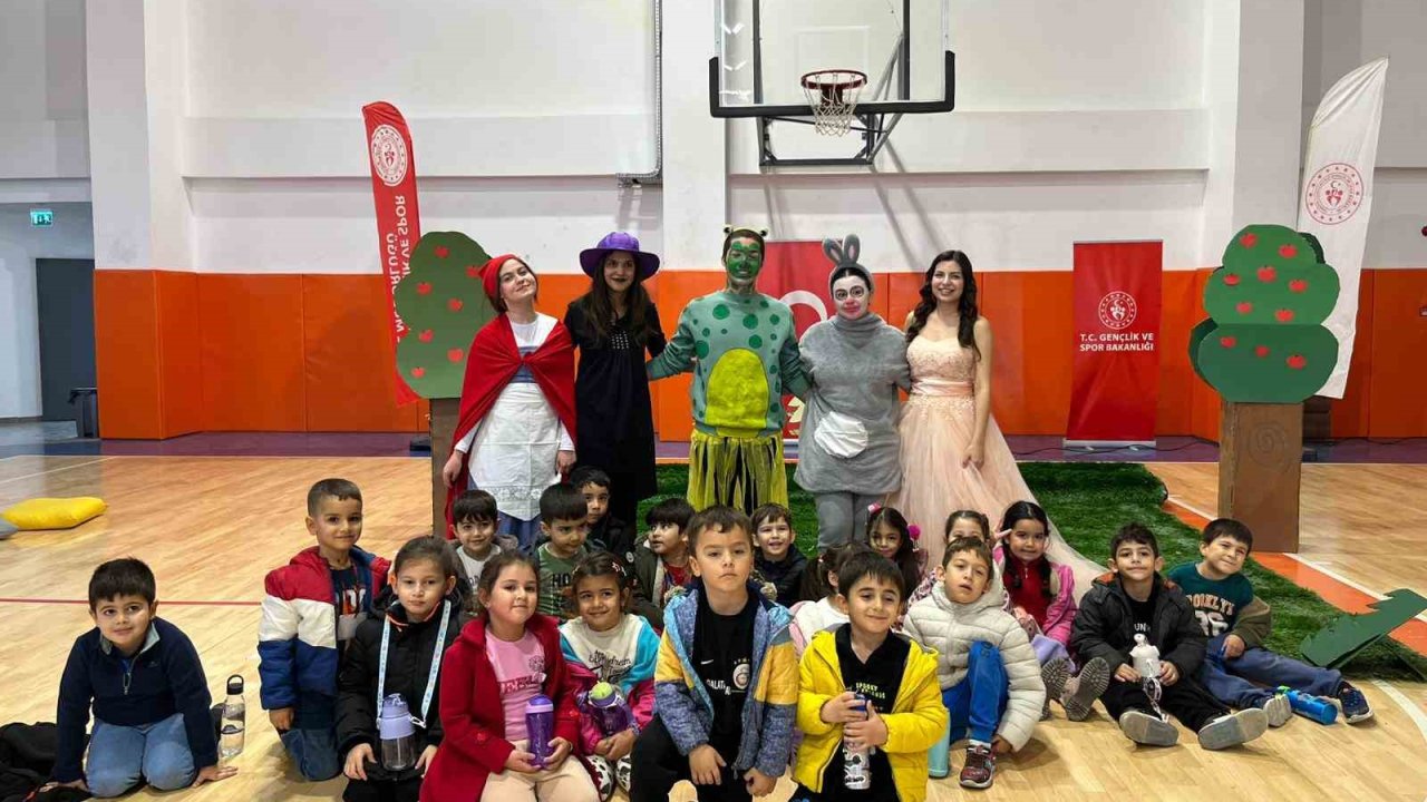 Ula Anaokulu öğrencileri "Kayıp Masallar Kitabı" ile sanatla buluştu