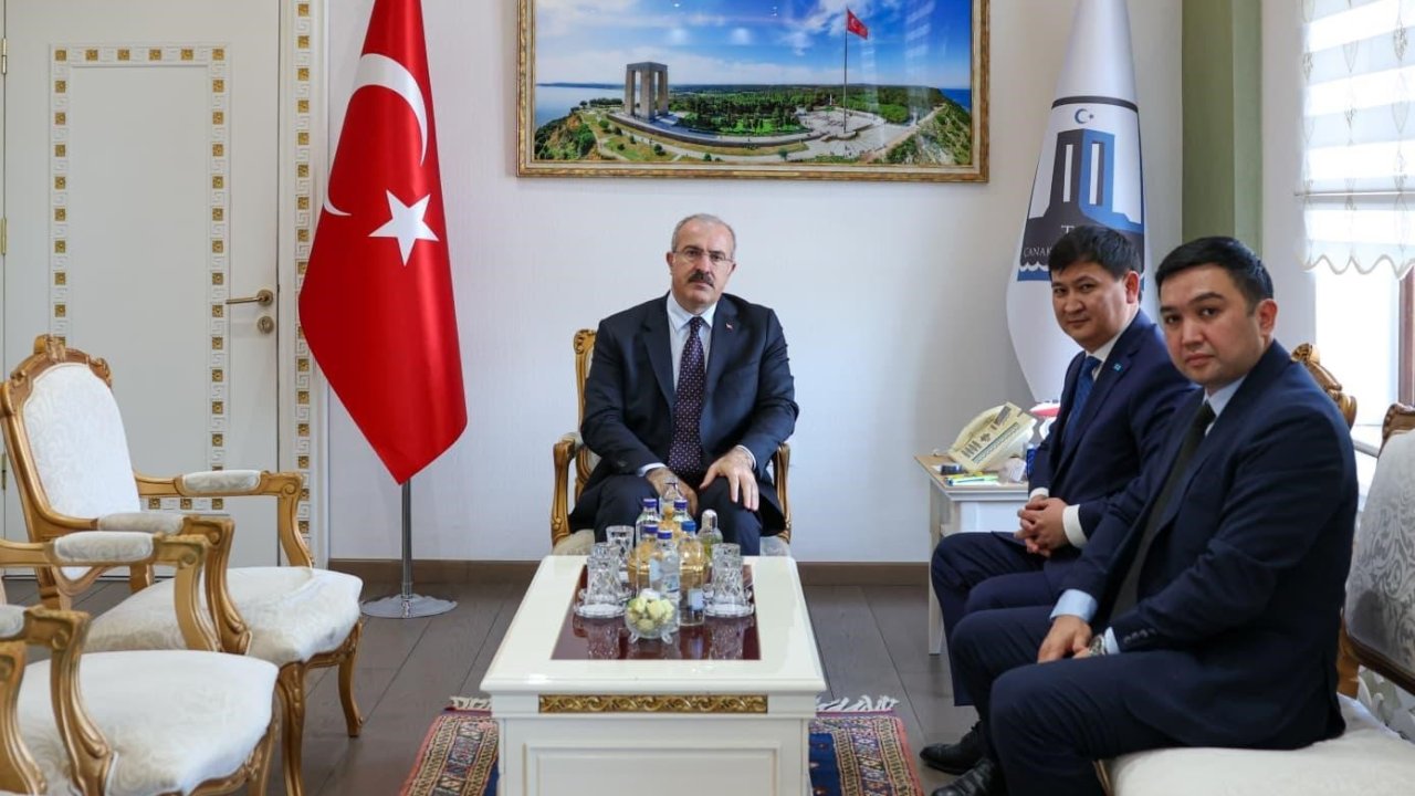 Kazakistan Cumhuriyeti İstanbul Başkonsolosu Amankul’dan Vali Toraman’a ziyaret