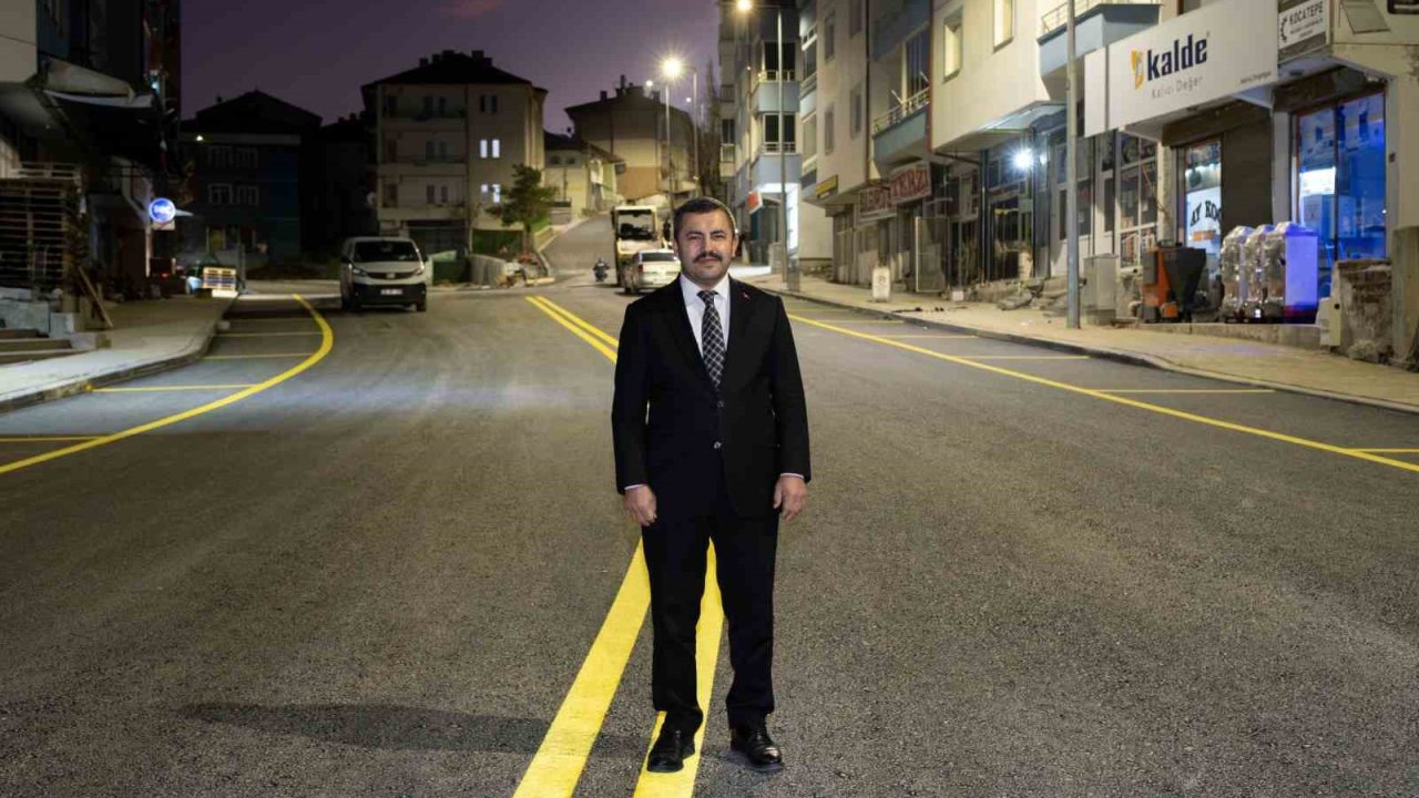 1071 Malazgirt Caddesi, Akdağmadeni’nde yenilenen yüzüyle hizmete sunuldu