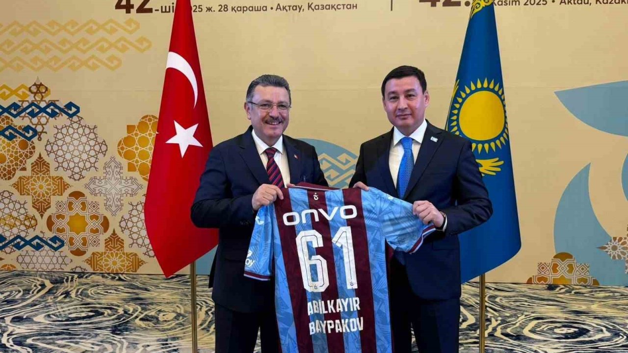 Trabzon’un yeni kardeşi Aktau oldu