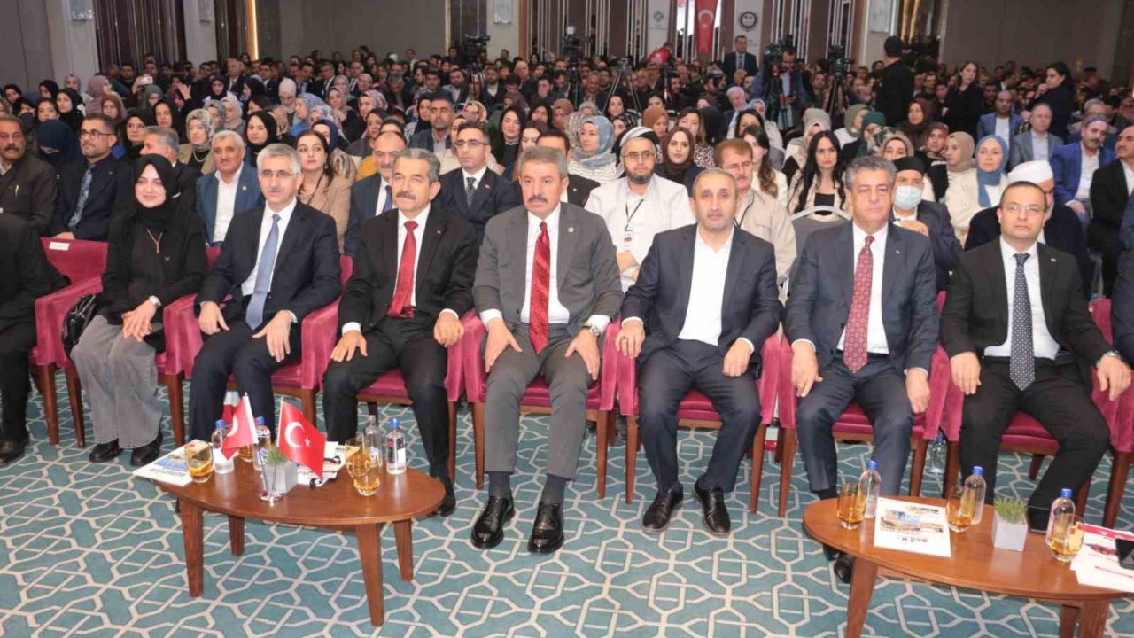 Cizre’de IV. Uluslararası Melaye Ciziri Sempozyumu başladı