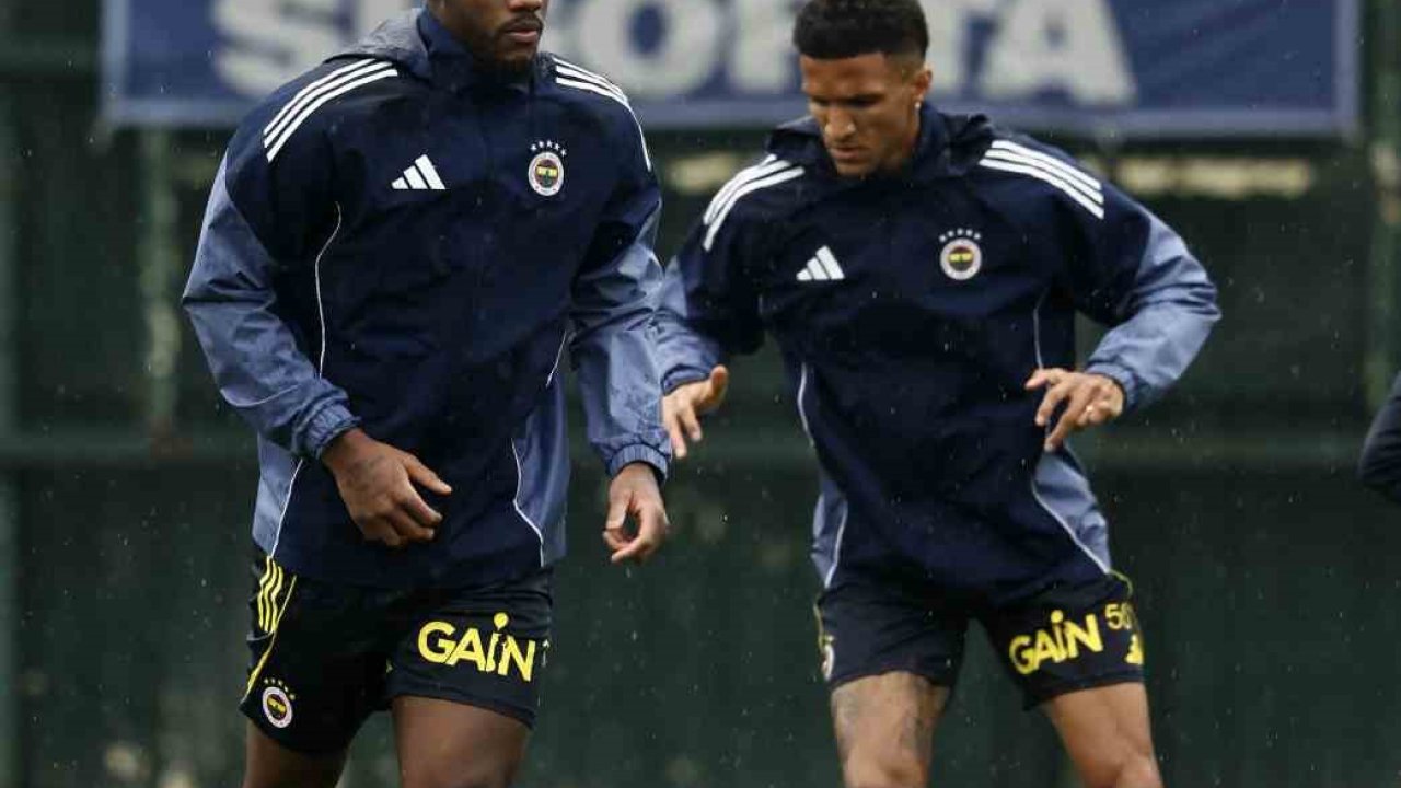 Fenerbahçe, Galatasaray derbisinin hazırlıklarına başladı