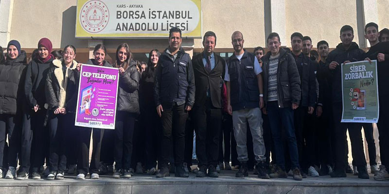 Akyaka’da 300 Öğrenciye “Güvenli İnternet” Eğitimi