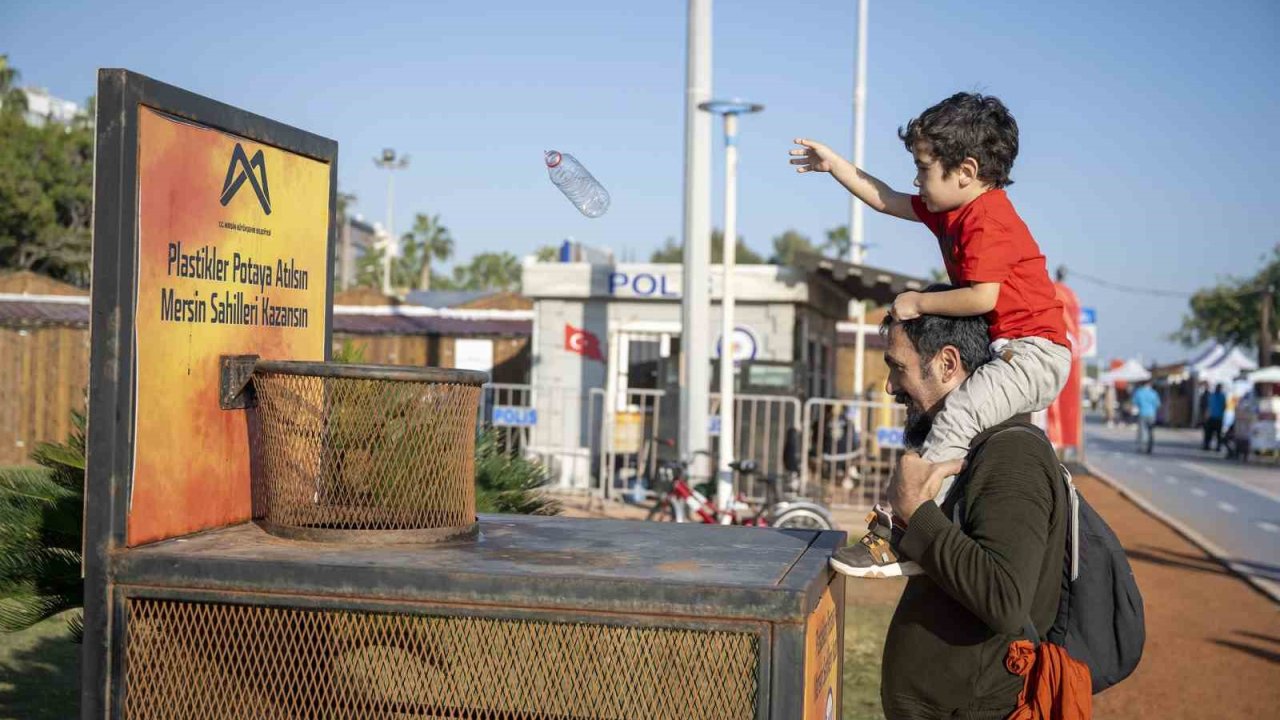 ’Plastiksiz Mersin Sahilleri’ projesi ile 10 ayda 1 ton plastik toplandı