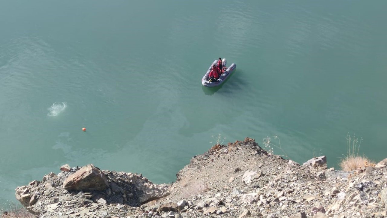 Otomobilin baraja uçtuğu kazada ölenlerin kimlikleri belirlendi