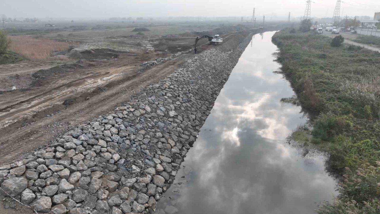 Samsun yeni OSB’de ıslah ve drenaj çalışmaları sürüyor