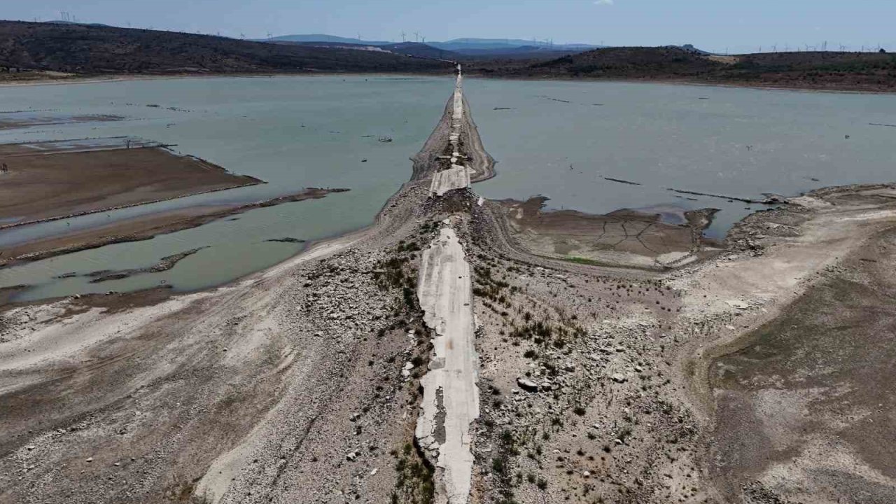 Çeşme’de rekor yağışa rağmen Kutlu Aktaş Barajı’nda doluluk yüzde 1’in altında