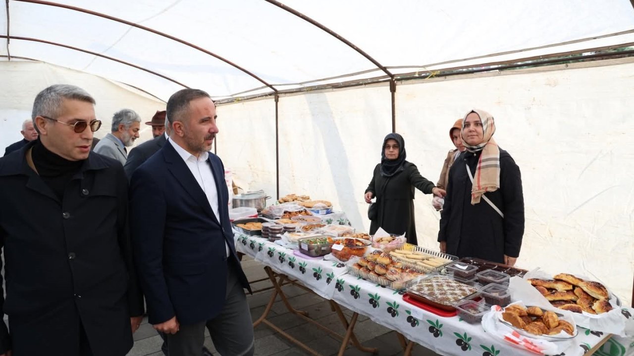 Perşembe’de Filistin’e destek için hayır çarşısı açıldı