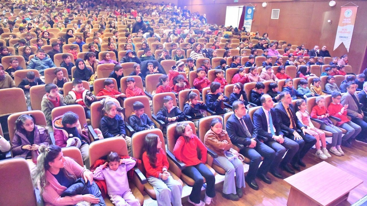 Yeşilyurt Belediyesi’nden "Önem" projesine renkli ve coşkulu şenlik desteği