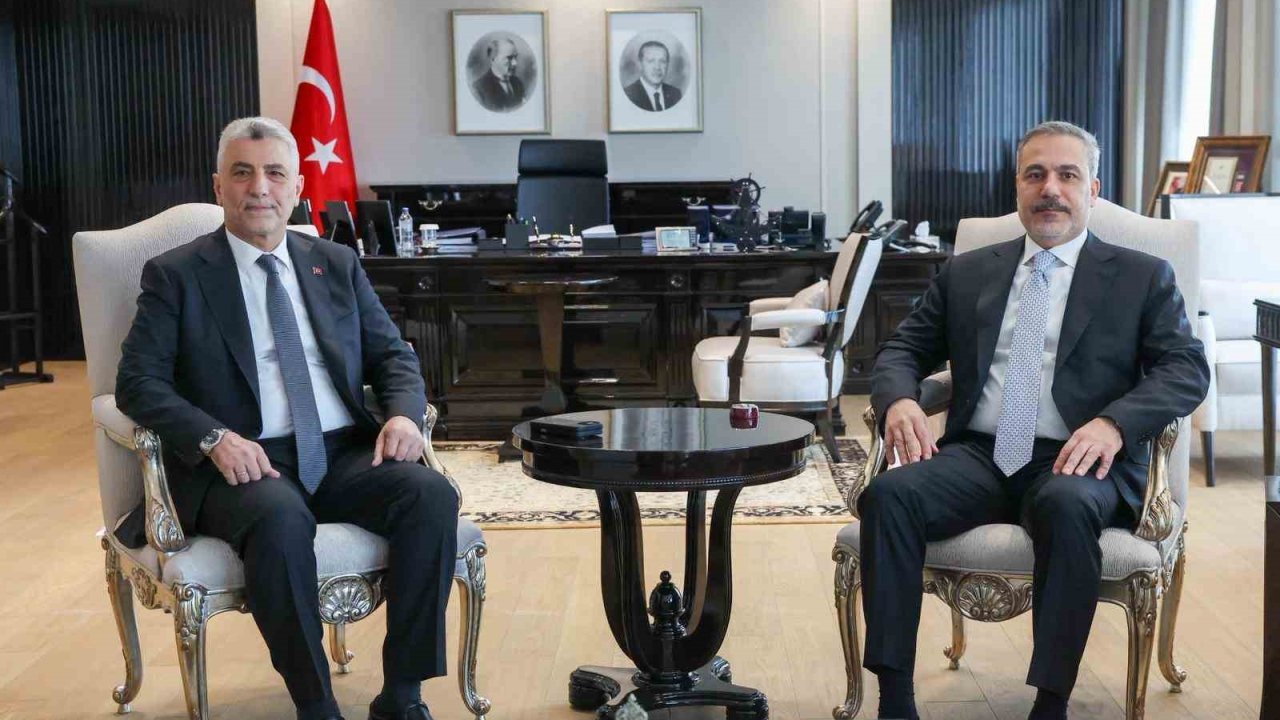 Dışişleri Bakanı Fidan, Ticaret Bakanı Bolat ile görüştü