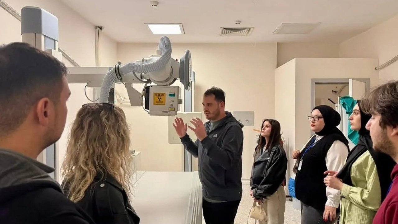 Üniversite öğrencileri sağlık teknolojilerini yakından tanıdı