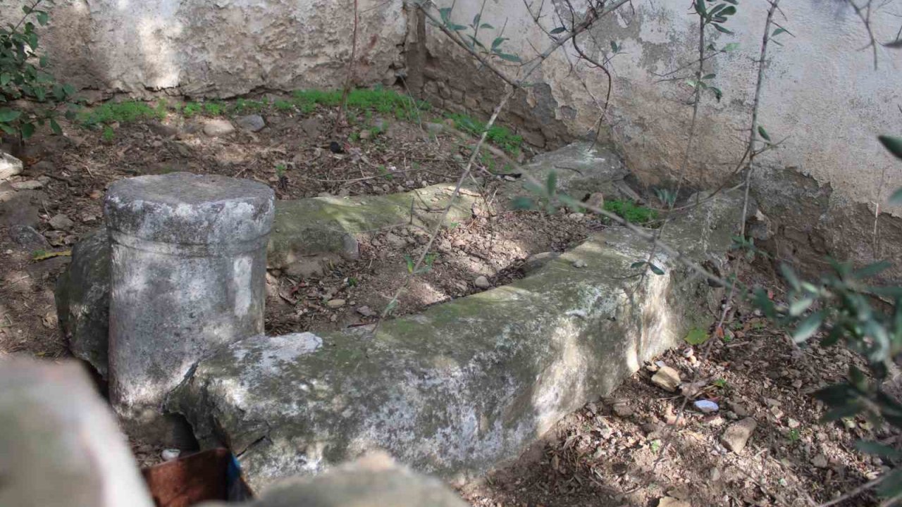 Aydın’ın ‘Beybaba’sının mezarı 105 yıl sonra açığa çıktı