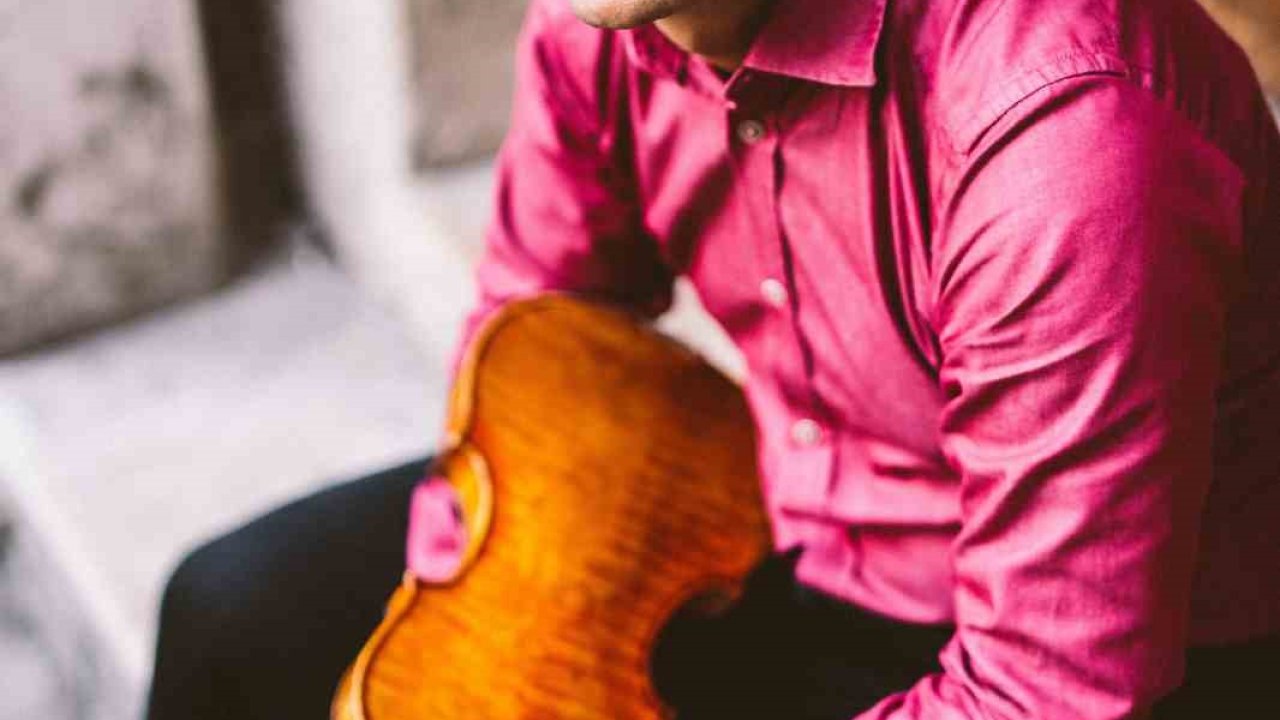 İstanbul Devlet Senfoni Orkestrası keman virtüözü Robert Lakatos’u ağırlıyor