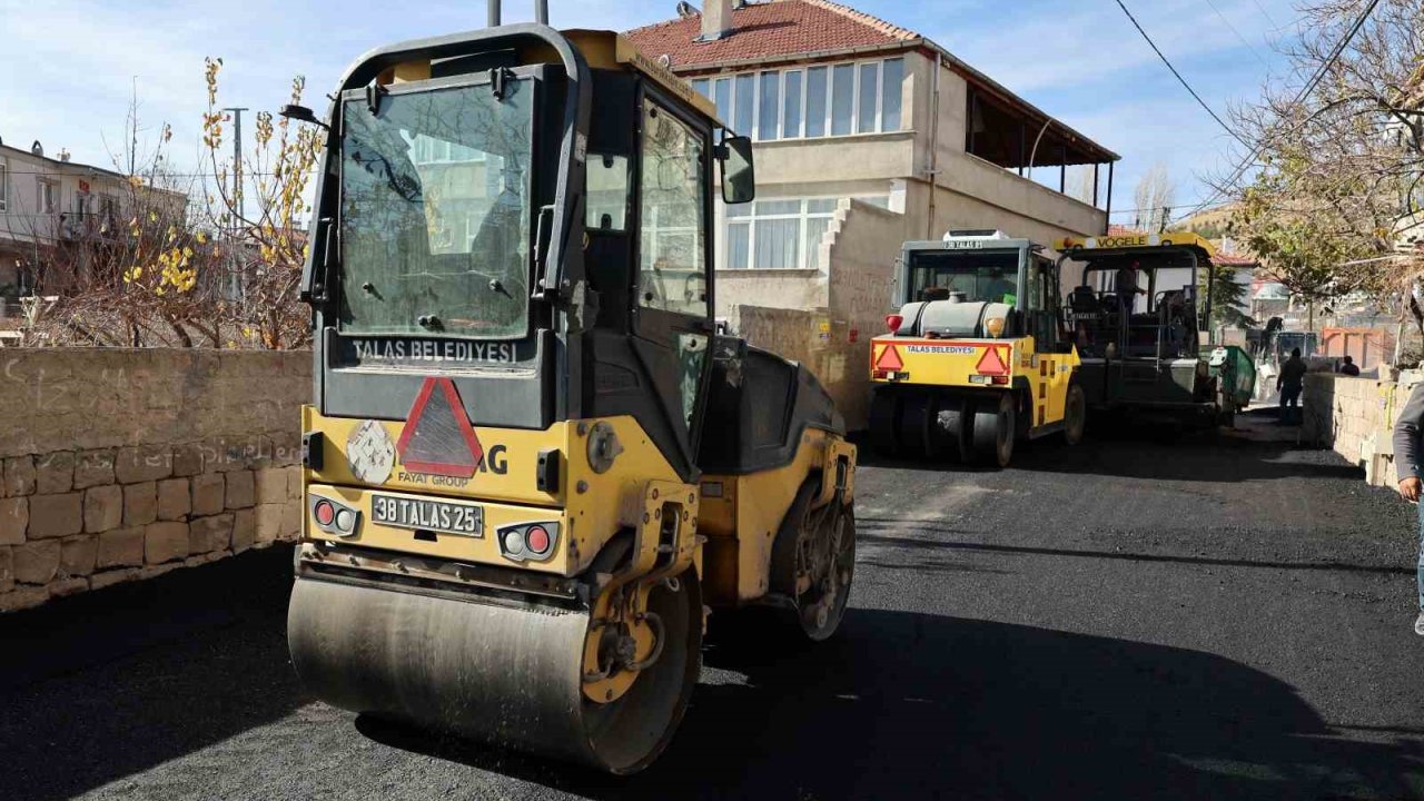 Kepez’de konforlu ulaşım için yoğun asfalt mesaisi