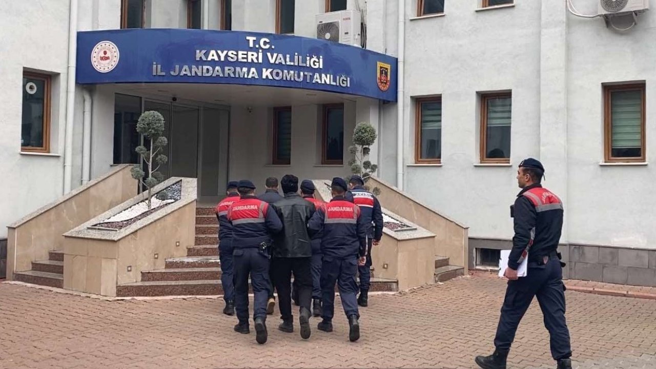 Jandarmadan DEAŞ operasyonu: 2 gözaltı