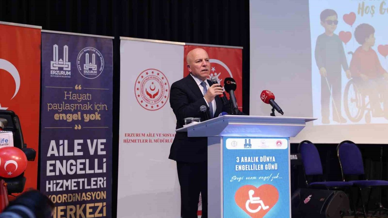 Başkan Sekmen: "Özel gereksinimli bireyler başımızın tacıdır"