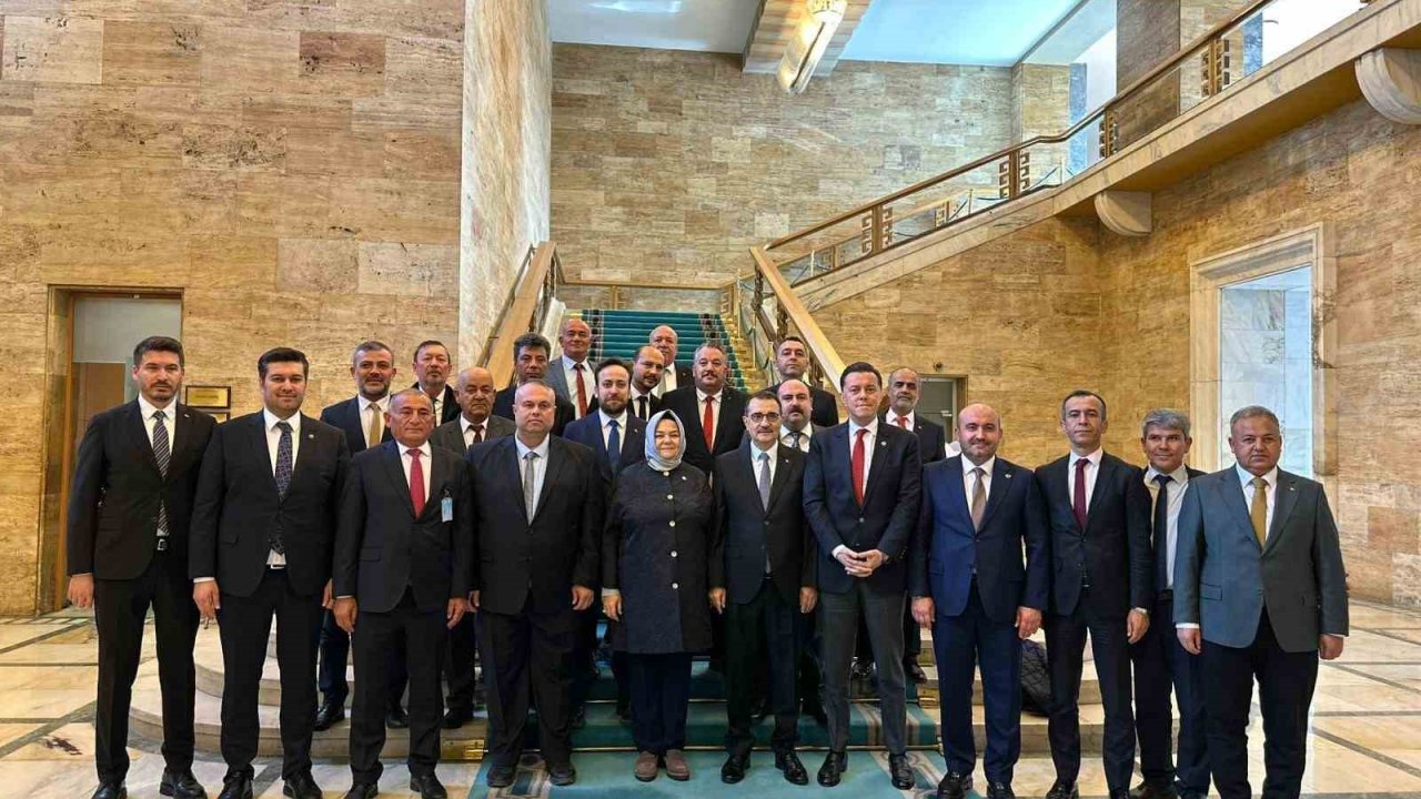 AK Parti Eskişehir Teşkilatı, TBMM’de istişare toplantısı yaptı