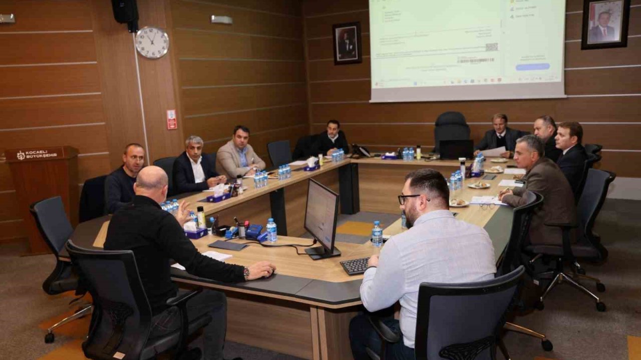 Kocaeli’de kural tanımayan 137 şoföre 404 bin lira ceza