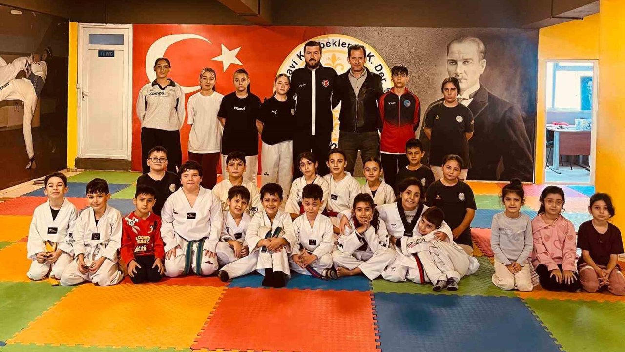 Pazarlar’da başarılı sporculara Bursa gezisi ödülü