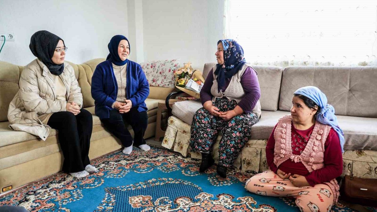 Çameli Belediyesi personeli engelli bireyleri evlerinde ziyaret etti