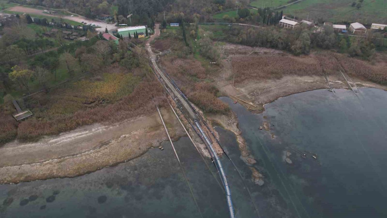 Milyonlar susuzlukla karşı karşıya: Sapanca Gölü her gün santim santim yok oluyor