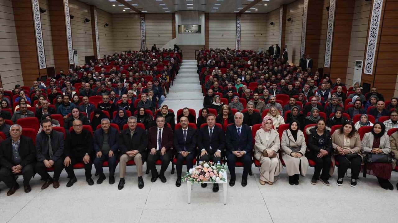 Vali Aydoğdu eğitim çalışanlarıyla bir araya geldi