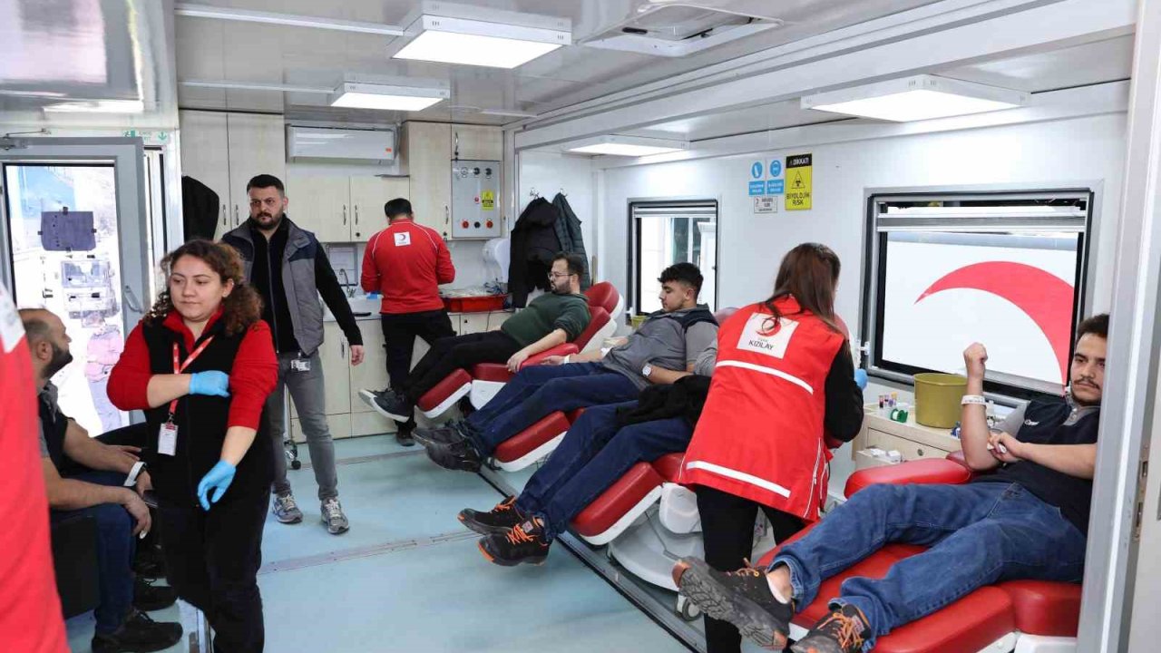 TEI’den Kan Bağışı