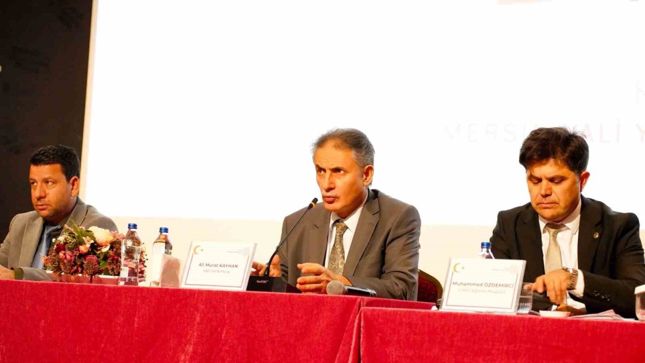 Mersin’de eğitim süreçleri değerlendirme toplantısı yapıldı