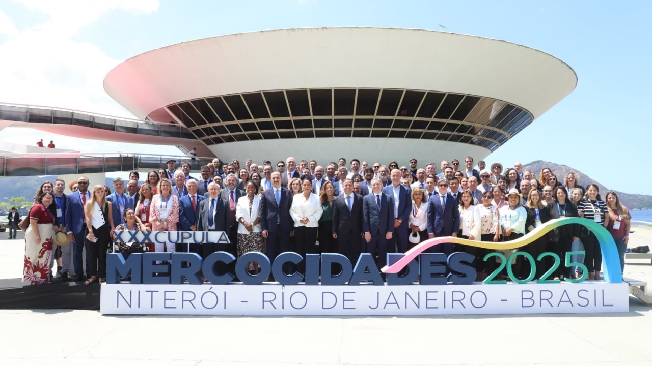 UCLG Başkanı Altay, UCLG Mercociudades Zirvesi’ne katıldı