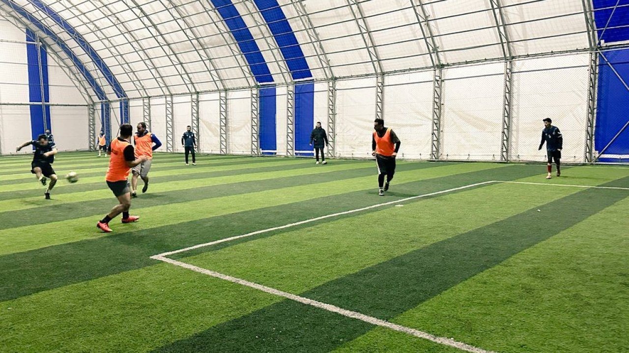 Öğretmenler arası futbol turnuvası başladı