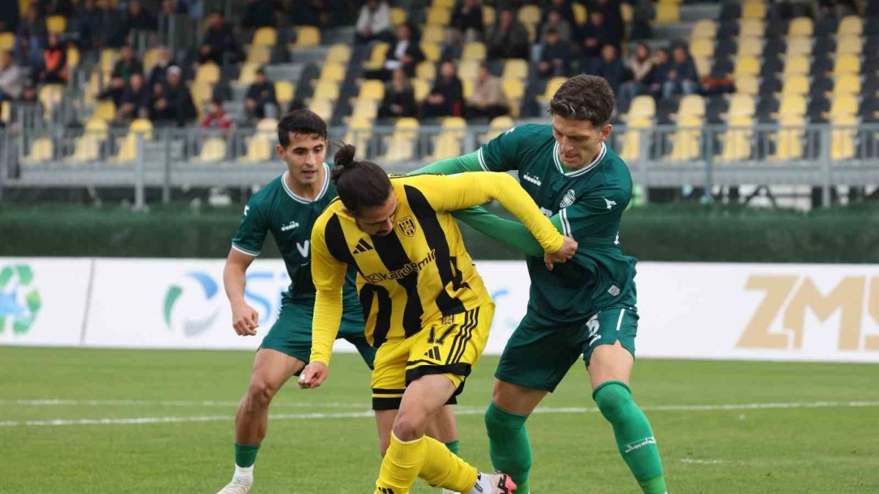 TFF 2. Lig: Aliağa FK: 3 - Kırklarelispor: 0