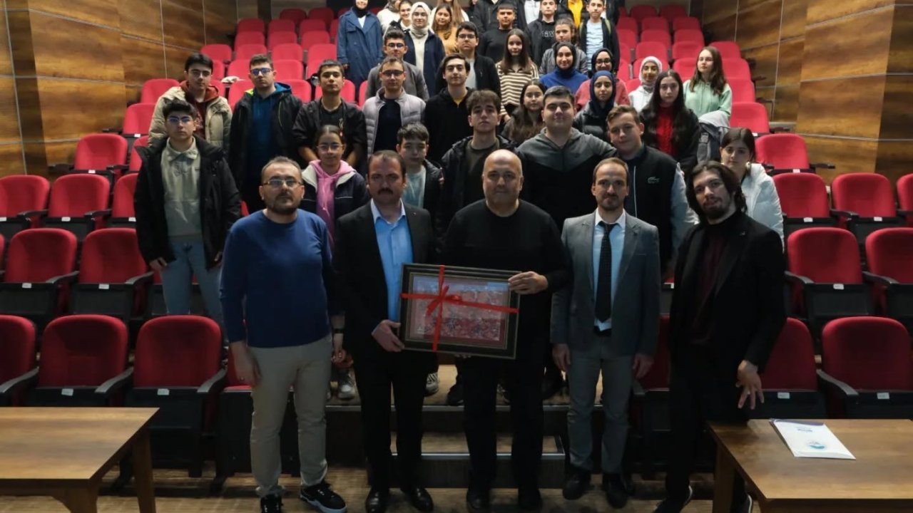 Büyükşehir’den gençlere eğitimde güçlü destek: Metamatik kampı