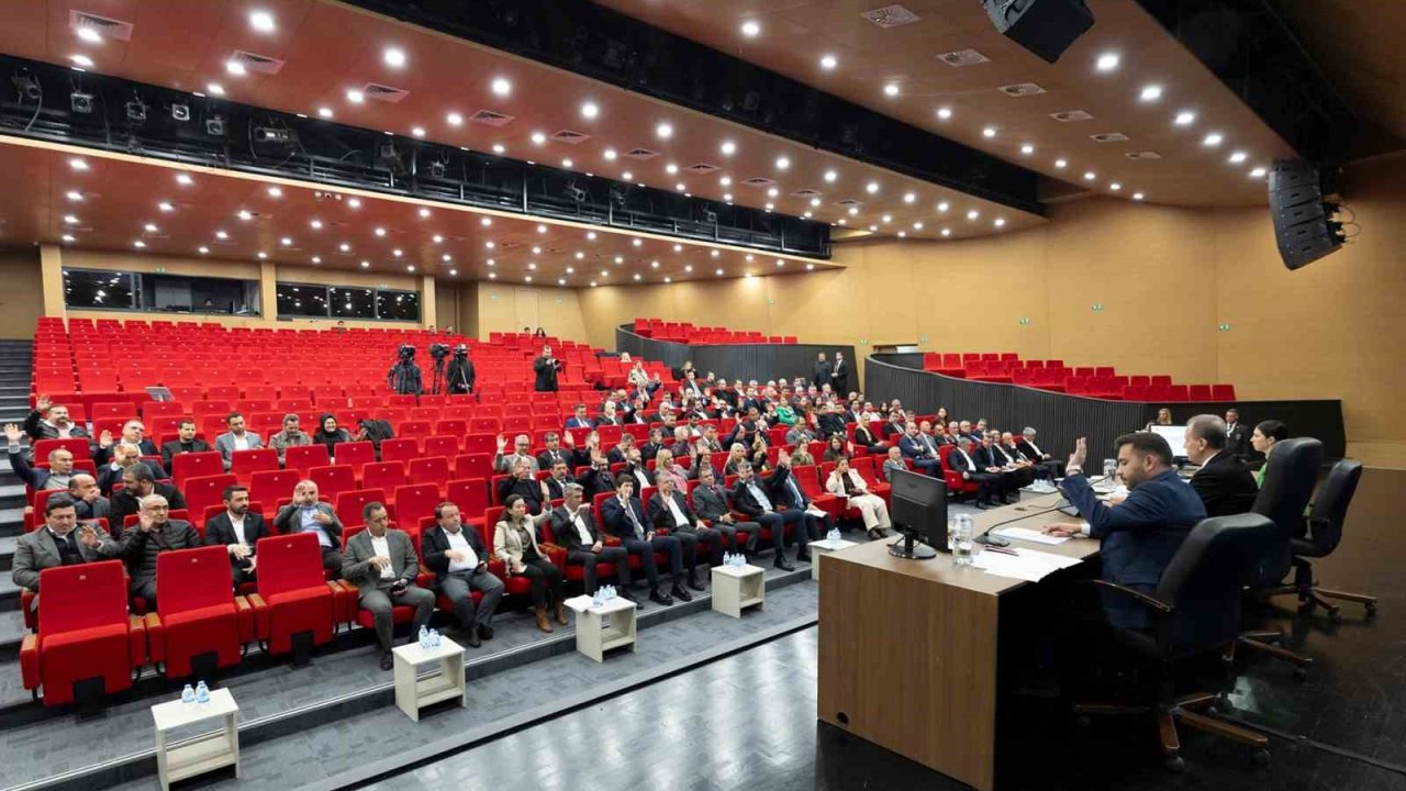 Başkan Seçer’den maraton ve yılbaşı pazarı çağrısı