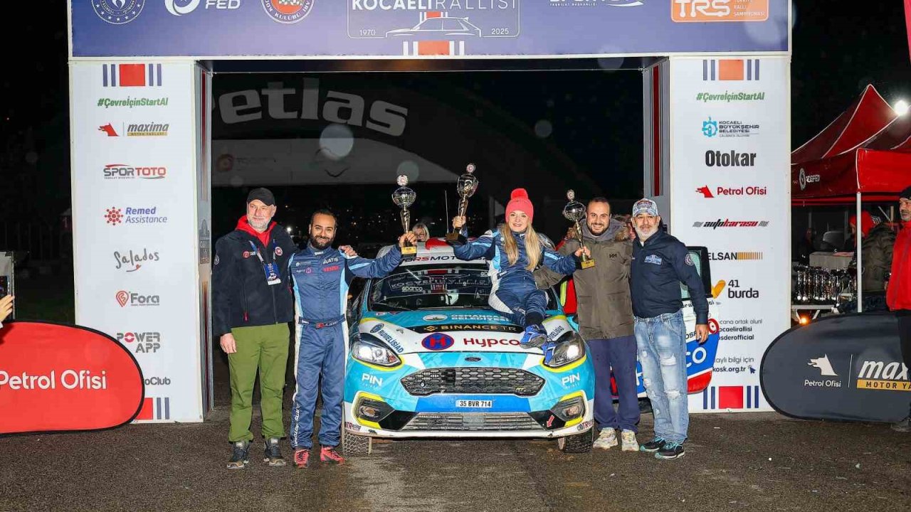 Geçen sene taklalar attığı yarışı, bu sene zirvede bitirdi