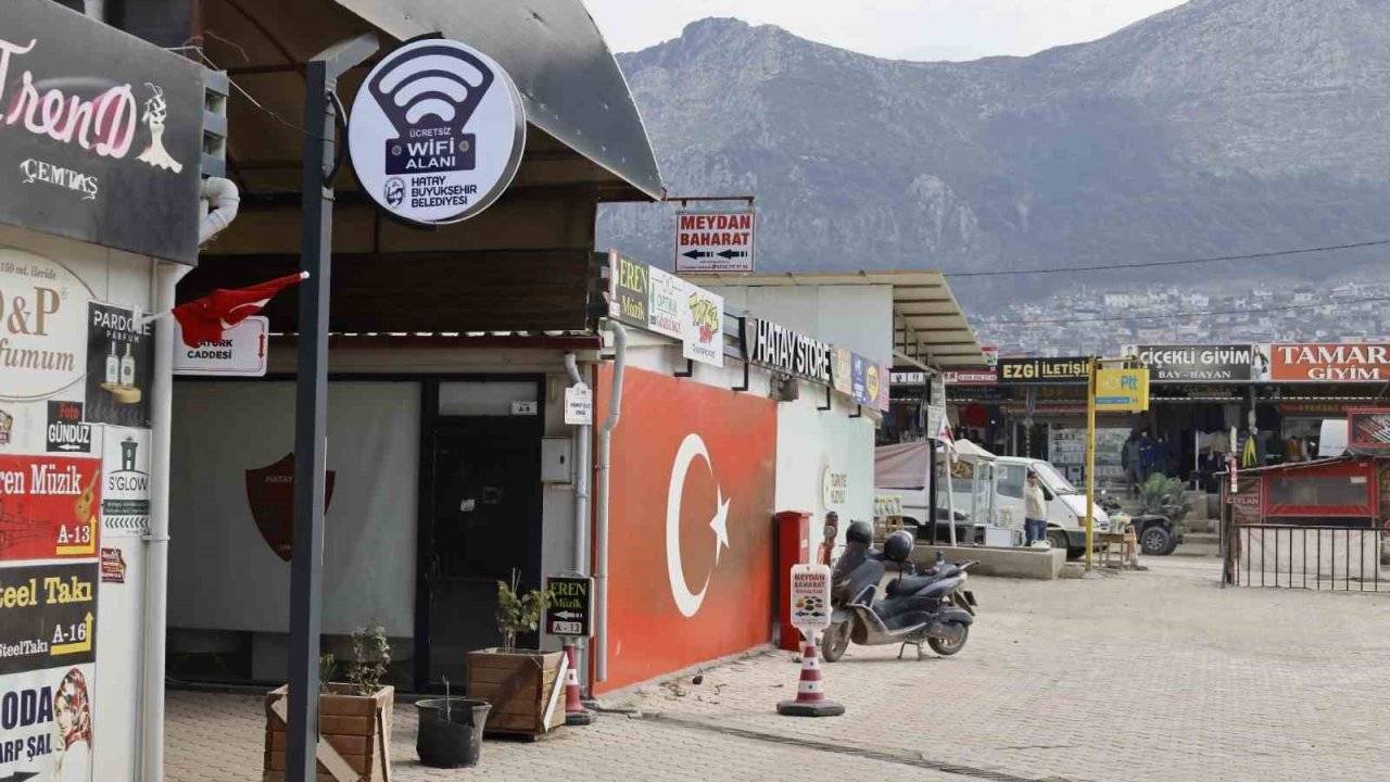 Hatay Büyükşehir Belediyesi, ücretsiz internet desteği vermeye başladı
