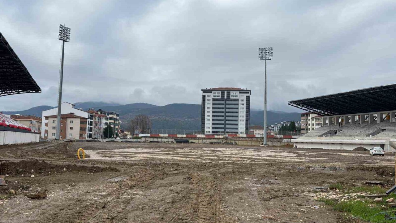 Bakan Yardımcısı Eminoğlu’na stat için dosya