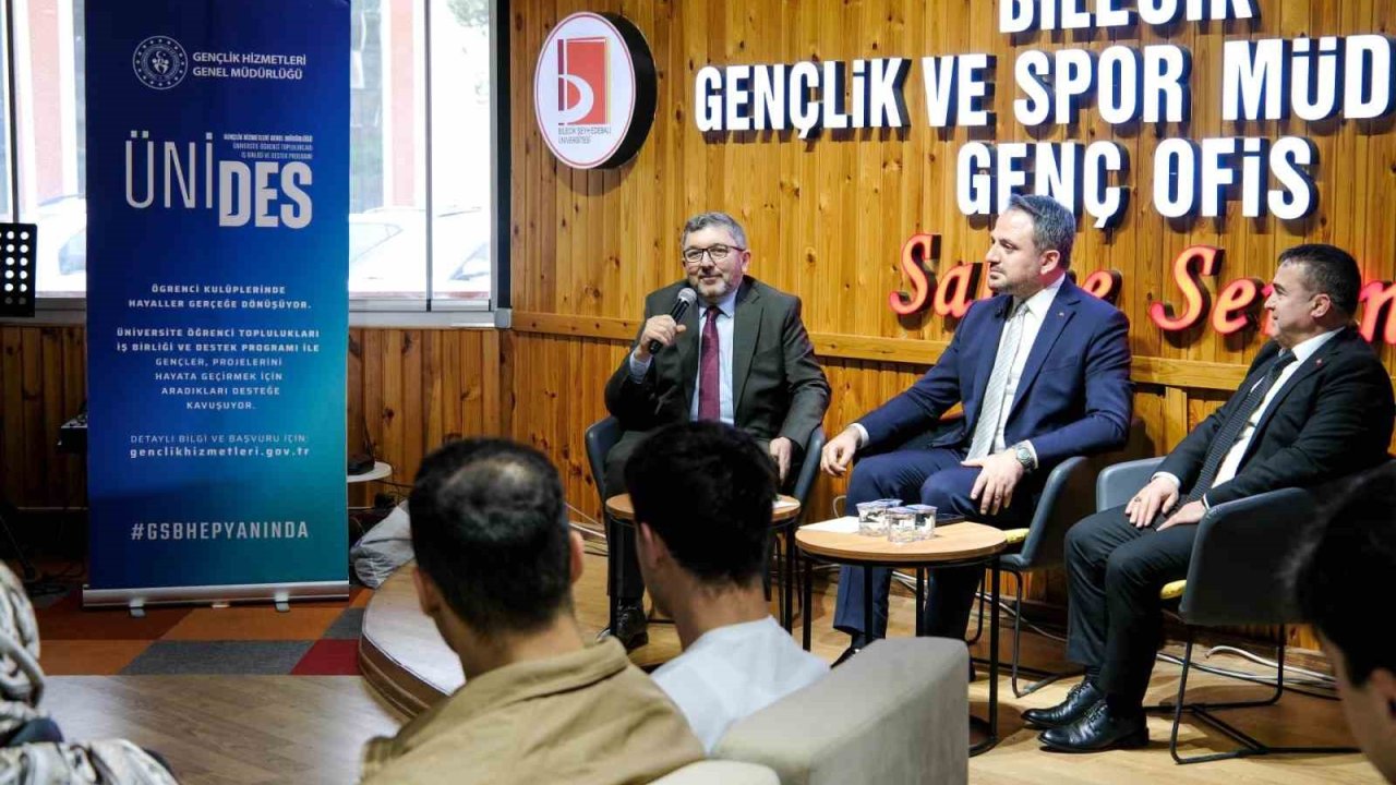 Bakan Yardımcısı Eminoğlu, ÜNİDES projesi kapsamında Bilecik’te öğrencilerle buluştu