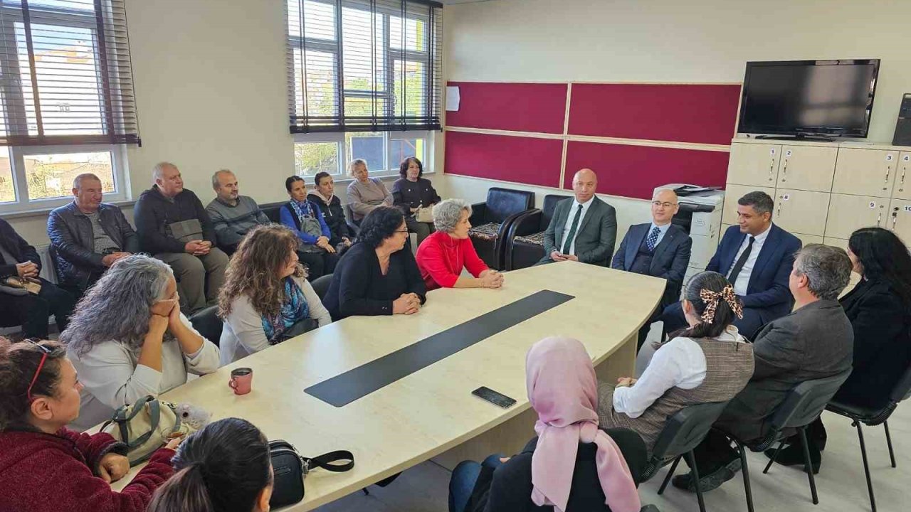 Ayvalık Atatürk İlkokulu ek binası hizmete girdi