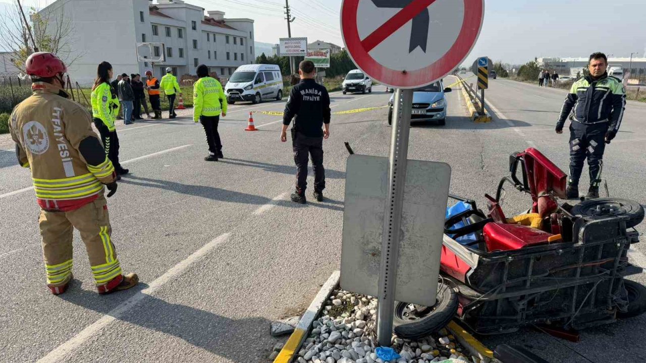 Akhisar karayolunda feci kaza: 1 ölü