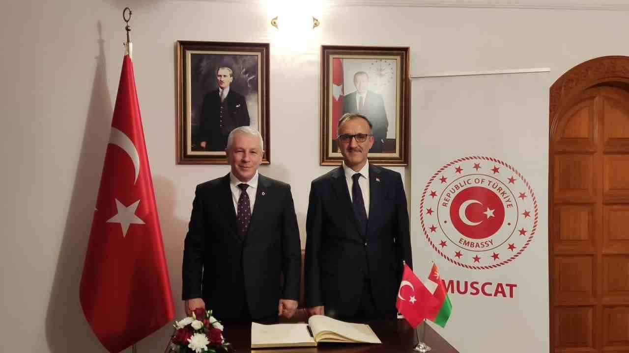 Hava Kuvvetleri Komutanı Kadıoğlu’ndan Umman’a ziyaret