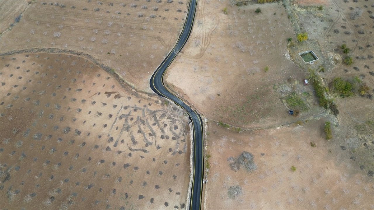 Siirt Valisi Kızılkaya bir asırda yapılan asfalt yolu bir yılda ikiye katladı