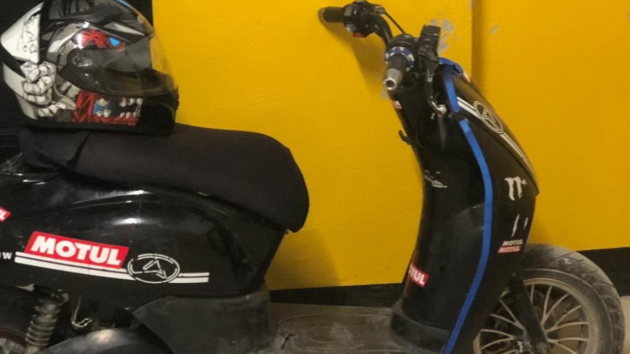 Park halindeki elektrikli bisiklet çalındı