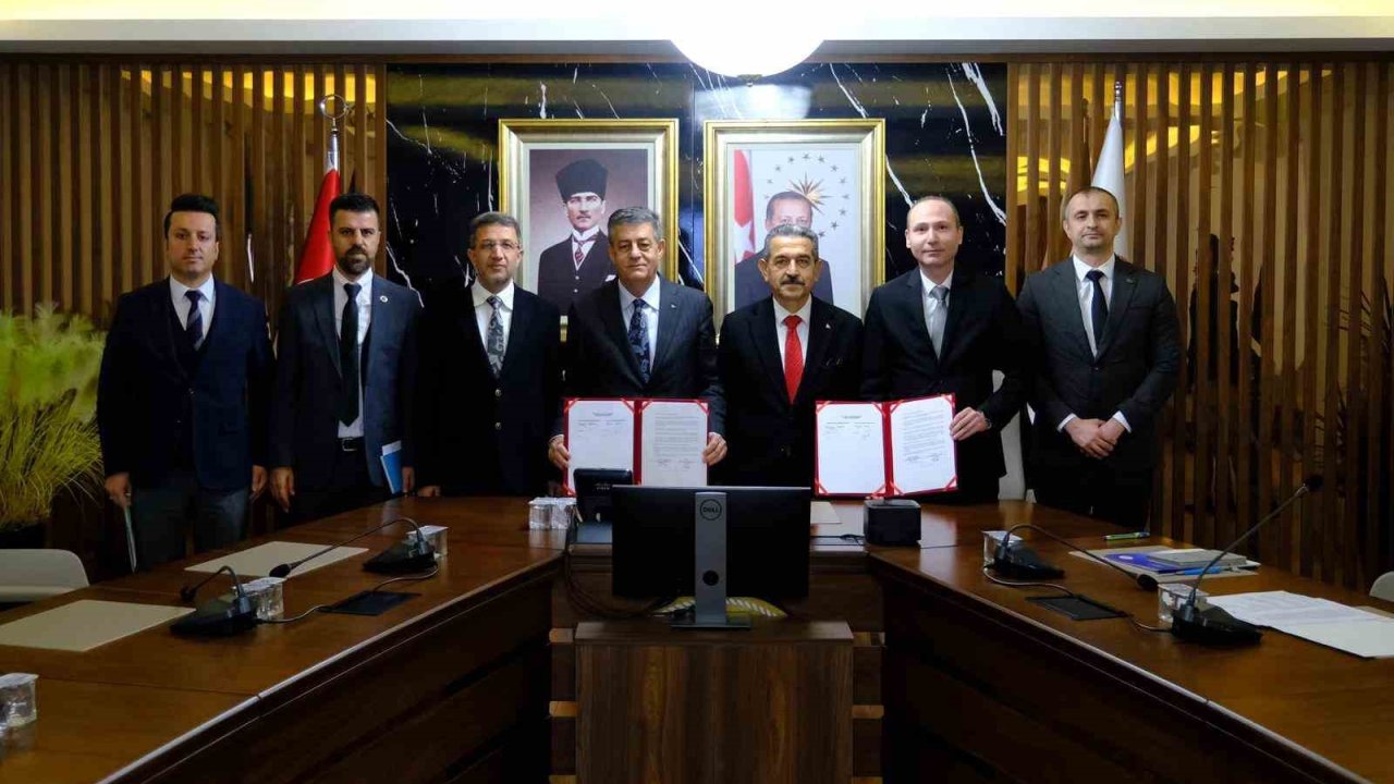 Şırnak’ta ’Nuh’un Ambarı Gastronomi Merkezi’ Projesinin sözleşmesi imzalandı