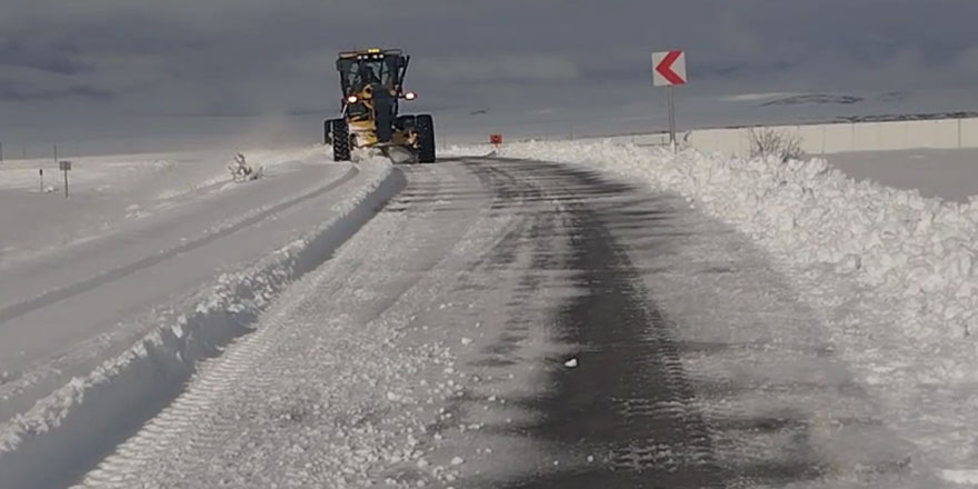 Kars’ta kapalı köy yolu kalmadı