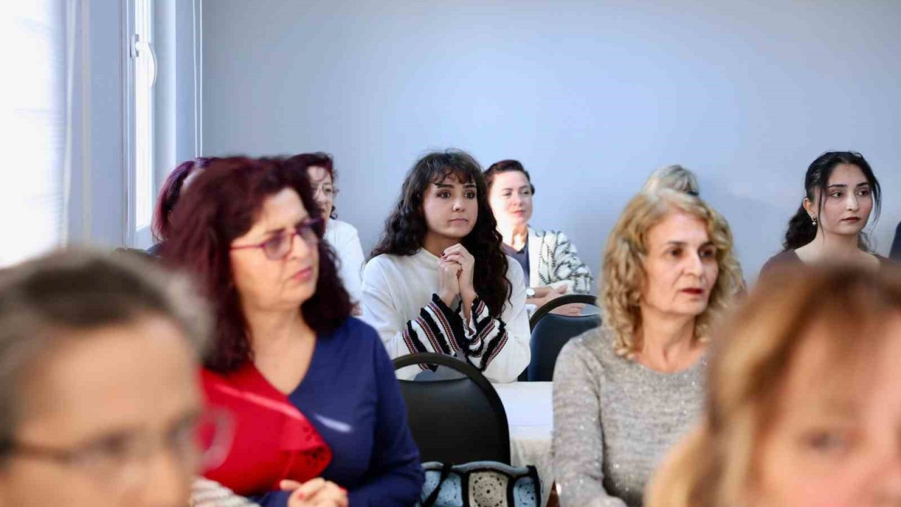 Didim Kadın Meclisi Aralık ayı toplantısı gerçekleştirildi