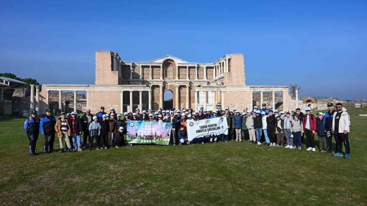 ‘Tarihi Kentin Umutlu Çocukları’ Kula-Salihli UNESCO Jeoparkı’nda buluştu