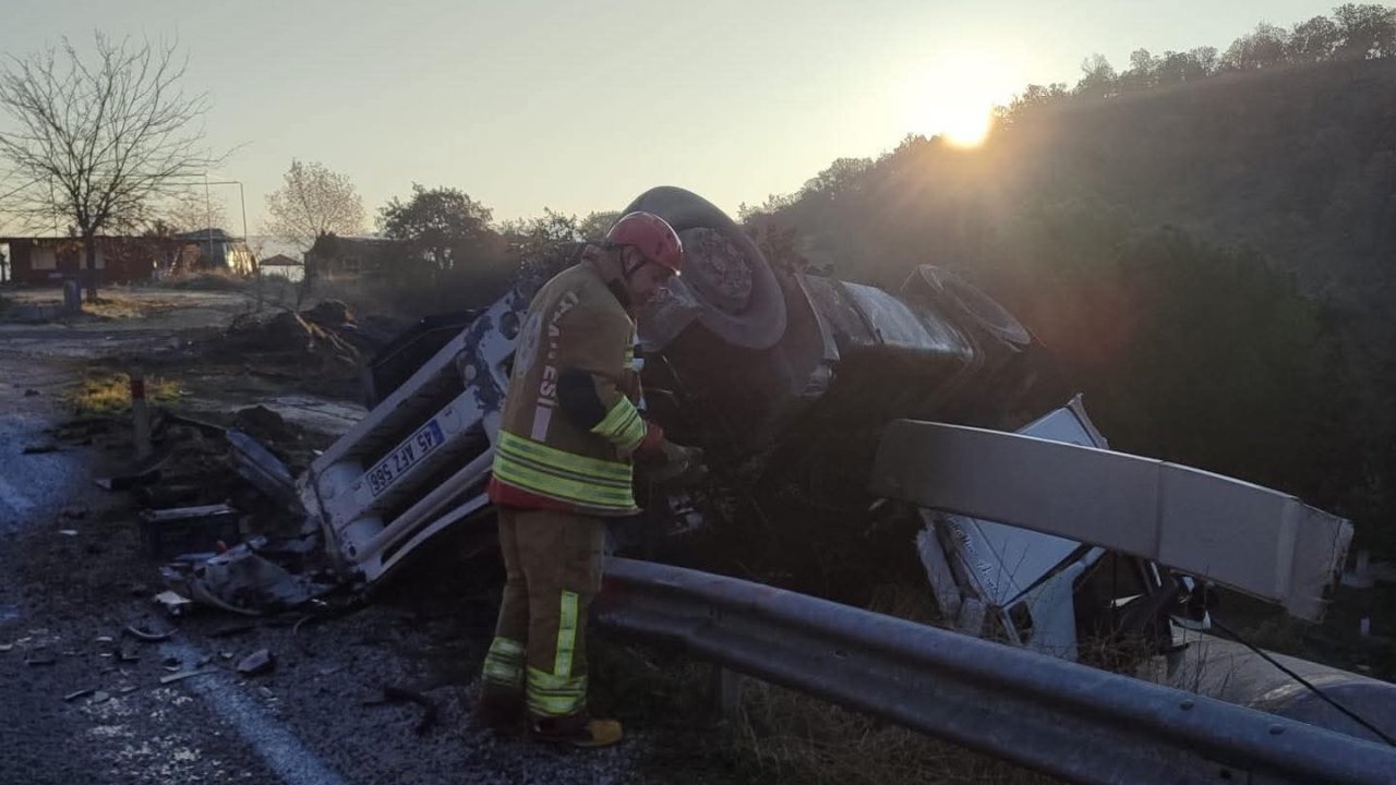 Tır kontrolden çıktı: 1 yaralı