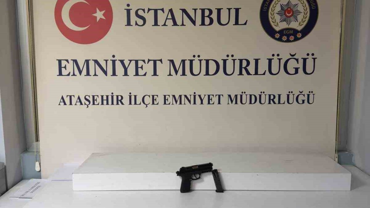 Ataşehir’de dükkan kurşunlayıp o anları kayda alan 2 şüpheli tutuklandı