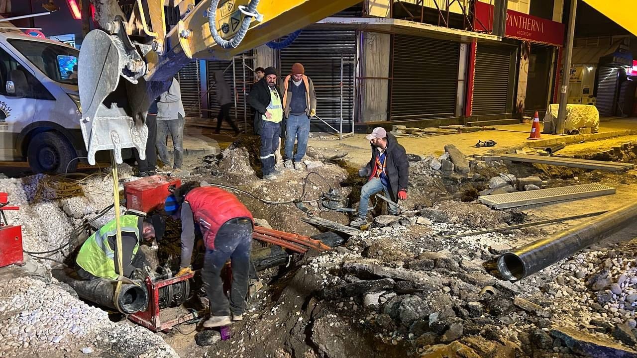 Adıyaman’da altyapı ve asfalt çalışmaları devam ediyor